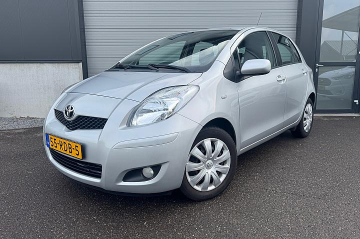 Toyota Yaris 1.3 VVTi Aspiration / Automaat / 5drs