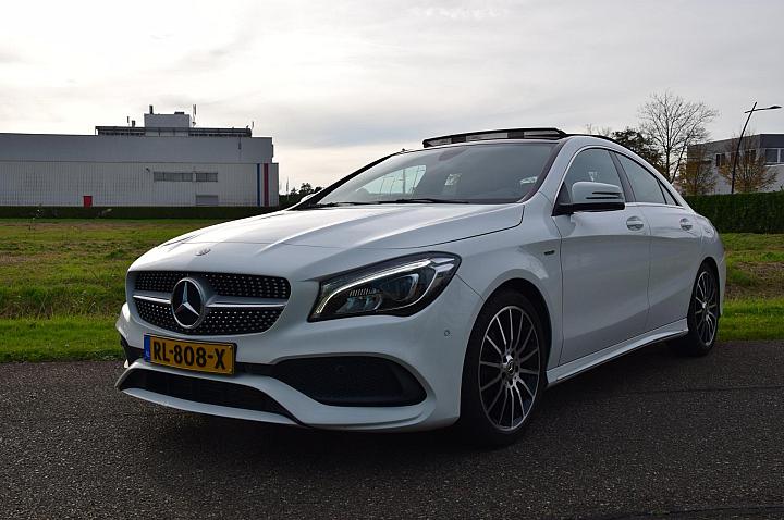 Mercedes-Benz CLA 180 White Art Edition, VERKOCHT !!!!
