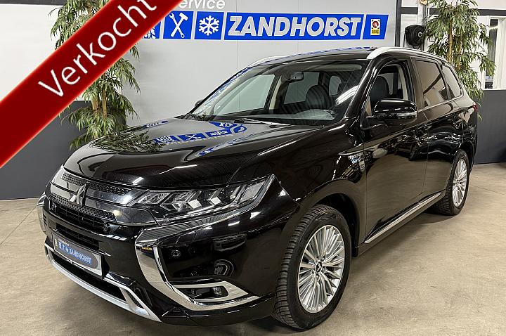 Mitsubishi Outlander 2.4 PHEV Intense+ // Schuifdak // Trekhaak Verkocht!!!