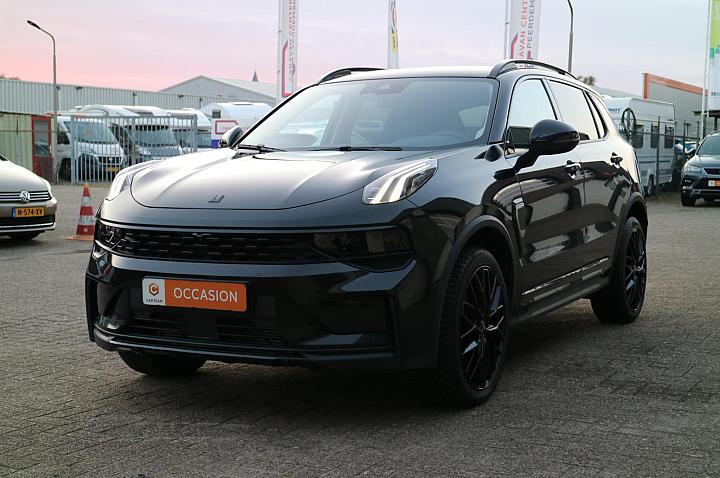 Lynk & Co 01 1.5 PHEV Midnight Black | **VERKOCHT**