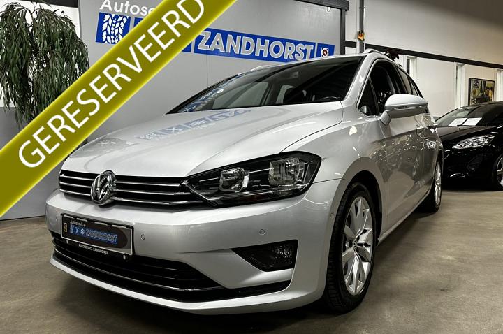 Volkswagen Golf Sportsvan 1.2 TSI Highline // Camera // Ecc // Trekhaak