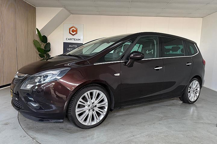 Opel Zafira Tourer 1.4 Cosmo 7p. Airco, Lederen bekleding, LMV