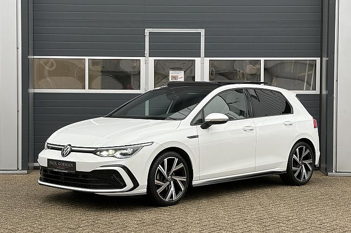 Volkswagen Golf 1.5 eTSI R-Line | Pano | LED | Sfeer | ACC | Camera | Dodehoek |