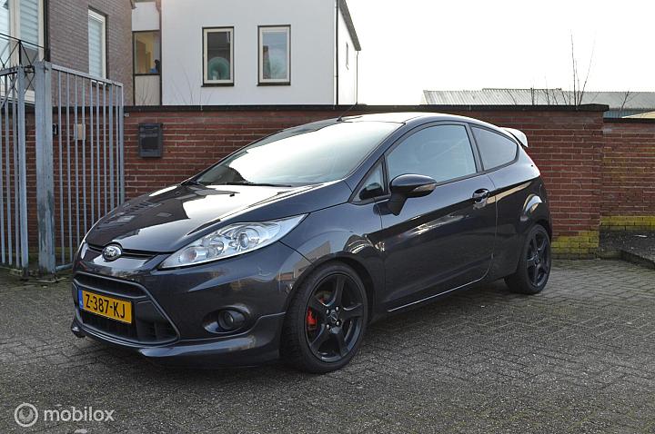 Ford Fiesta 1.6 Sport | Spoilerpakket | Spec. Uitlaat