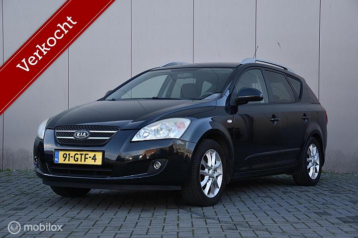 Kia cee'd Sporty Wagon 1.6 X-ecutive | Trekhaak | Airco | VERKOCHT