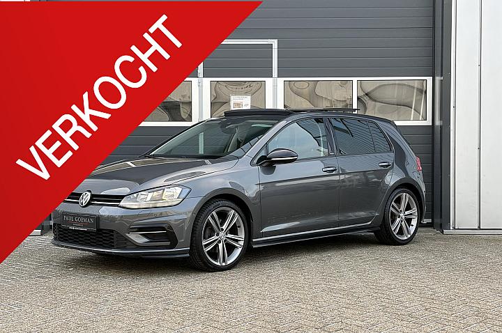 Volkswagen Golf 1.5 TSI Highline Business R Line | Pano | Climate | Parkeer sensoren | dodehoek |
