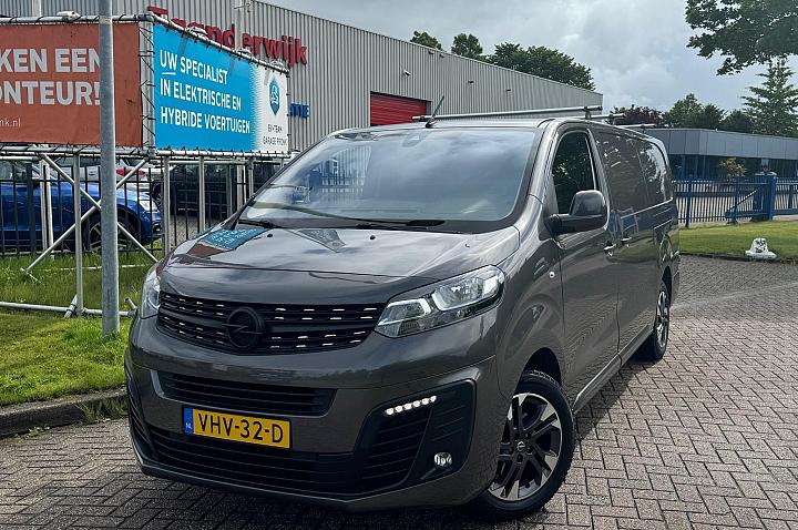Opel Vivaro 2.0 CDTI L2H1 2X SCHUIFDEUR/CARPLAY/DAKDRAGERS Opel Vivaro 2.0 CDTI L2H1 Innovation 2X SCHUIFDEUR/CA