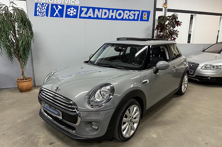 MINI One Mini 1.2 Business // Autom.// NL auto // Panodak // Cruise // Airco // stoelverw.