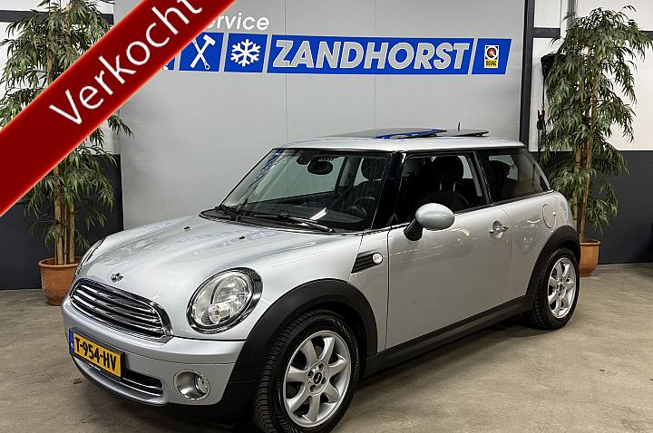 MINI Cooper Mini 1.6 // Panodak // Airco // Cruise // voorruitverw. // stoelverw. Verkocht!!!