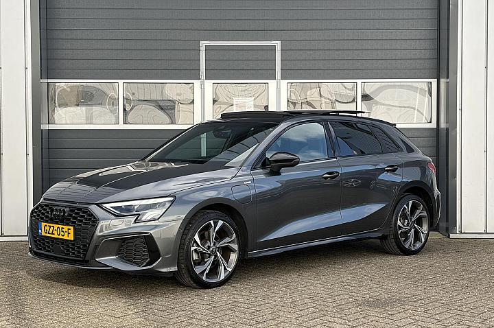 Audi A3 Sportback 40 TFSI e Advanced edition S Line | Pano | LED | Keyless | Camera |