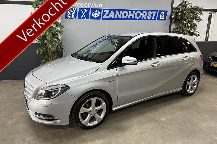 Mercedes-Benz B-Klasse 180 Ambition // Xenon // Navi // Cruise Verkocht!!!