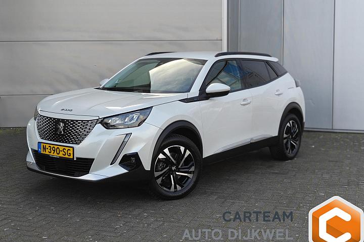 Peugeot e-2008 EV Allure Pack 50 kWh Carplay/Stoelverwarming/S.O.H. 92,9%!