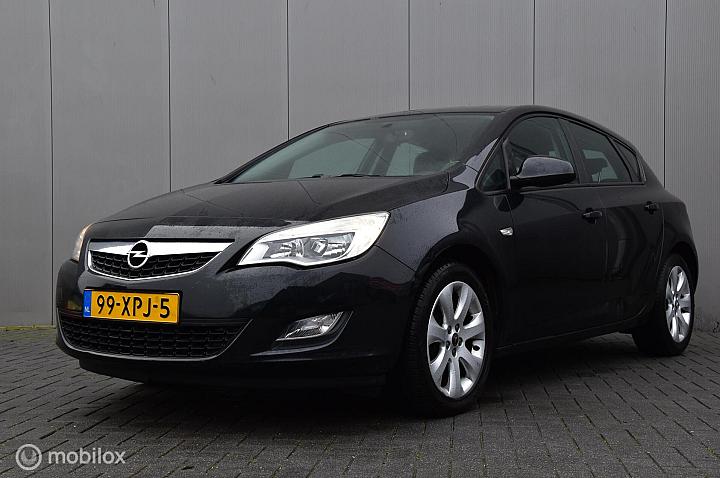 Opel Astra 1.4 Turbo | Cruise | Navi | Bluetooth | VERKOCHT