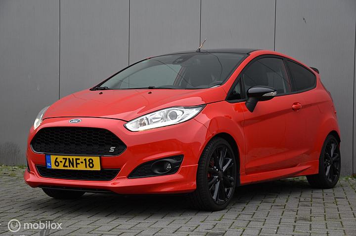 Ford Fiesta 1.0 EcoBoost Red Edition | Sportief | Cruise |