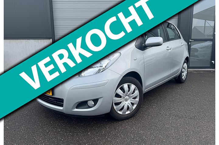 Toyota Yaris 1.3 VVTi Aspiration / Automaat / 5drs