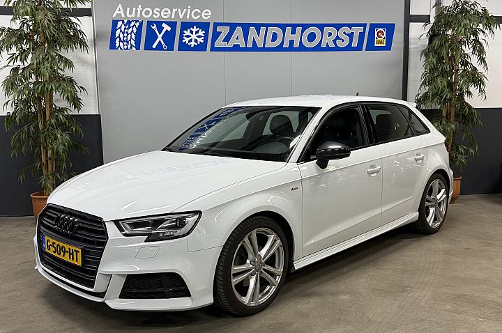 Audi A3 Sportback 30 TFSI Advance Sport // S-line // Virtual dash // pdc