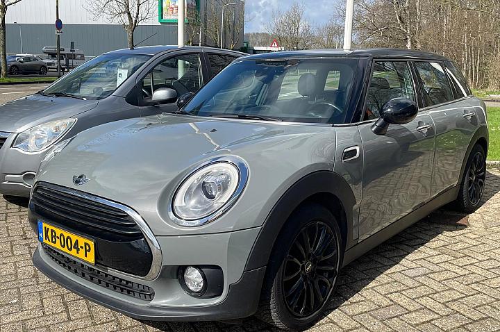 MINI Clubman Mini 1.5 Cooper Pepper Business Panoramadak, All Season banden
