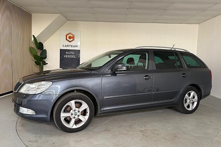 SKODA Octavia Combi 1.4 TSI Greentech Elegance Airco, LMV, Trekhaak, Navigatie