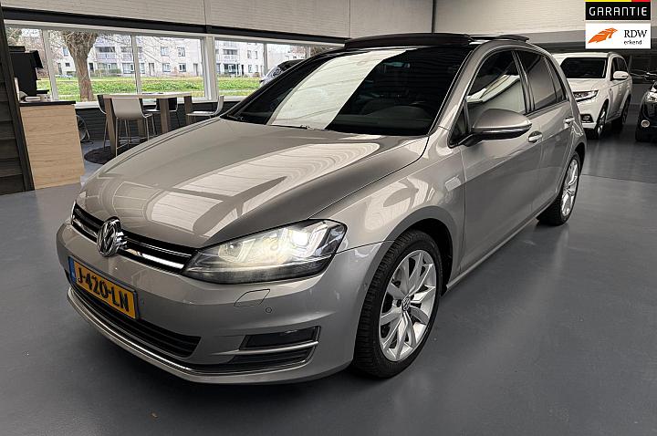 Volkswagen Golf 1.4 TSI Highline |Pano|Dealer onderhouden|