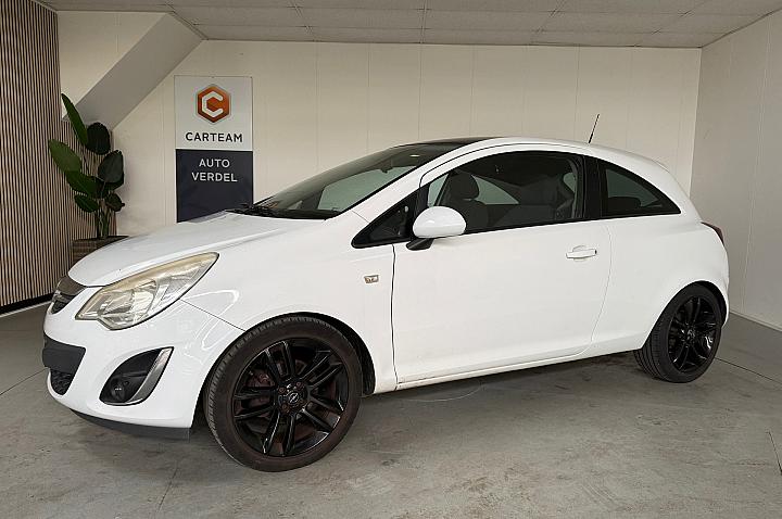 Opel Corsa 1.4-16V Color Edition Airco, Navigatie, LMV