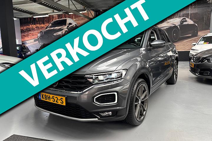 Volkswagen T-Roc 1.5 TSI Sport Business / Carplay / Stoel+stuur verwarming (Verkocht)