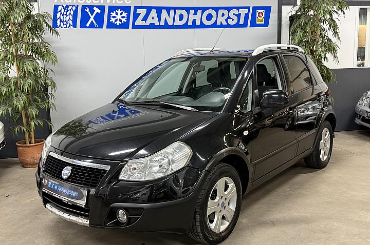 Fiat Sedici 1.6-16V Experience // 4X4 // LM velgen // Ecc // Trekhaak