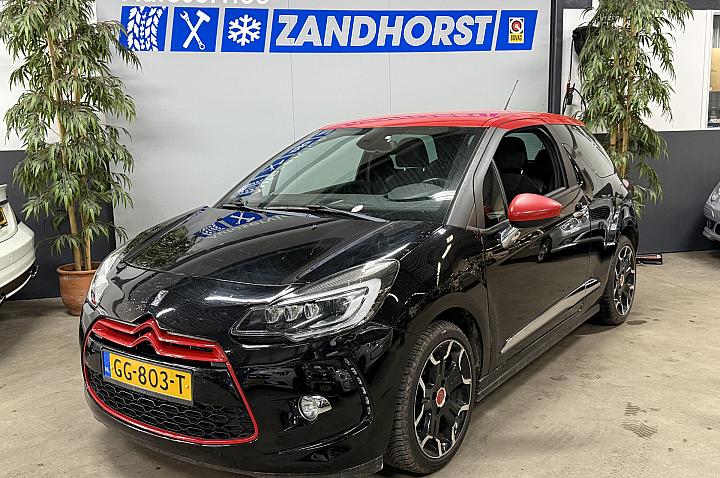 DS DS 3 1.2 PureTech So Red // Camera // Navi // Cruise