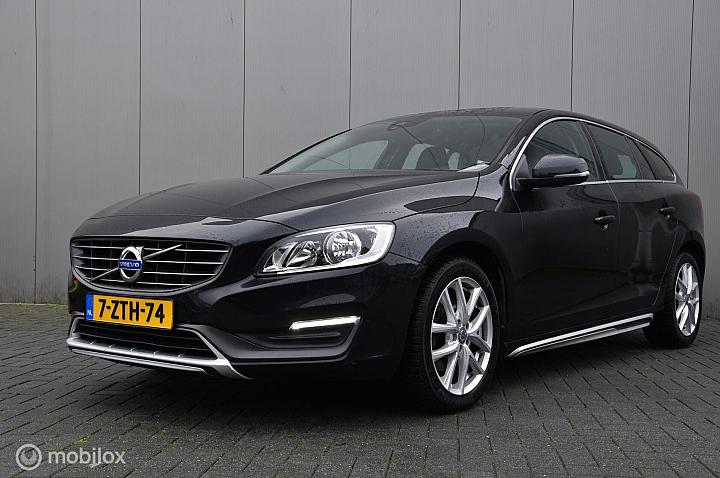 Volvo V60 1.6 T3 R-Design | Cruise | PDC | Trekhaak |