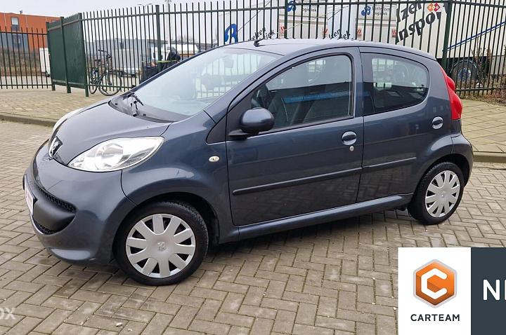 Peugeot 107 1.0-12V XS Airco/Toerenteller