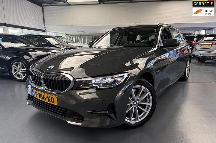 BMW 3 Serie Touring 320e Business Edition Plus