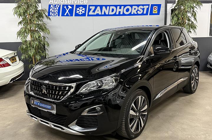 Peugeot 3008 1.6 PureTech Allure // Auto. // Half leer // carplay // 19 inch