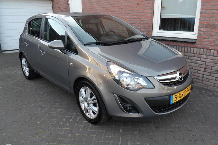 Opel Corsa 1.2 Twinport S&S 85pk 5d BlitZ