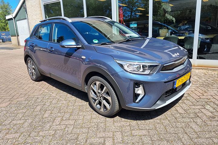 Kia Stonic 1.0 T-GDi MHEV DynamicLine Zeer nette auto!! trekhaak!!