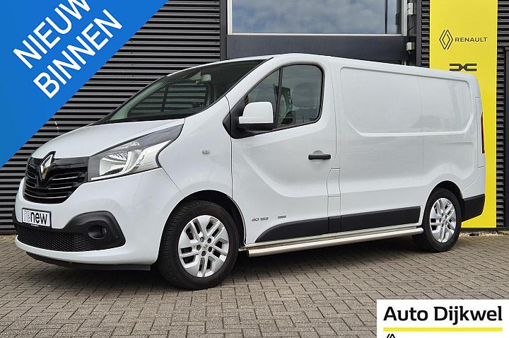 Renault Trafic 1.6 dCi T29 L1H1 Luxe Energy Trekhaak, Camera, Climate/Cruise Control, RVS Sidebars, 3-zits