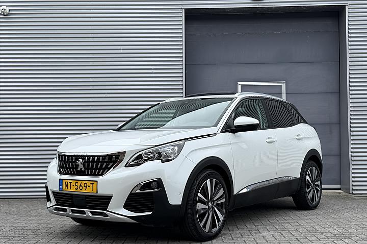 Peugeot 3008 1.2 PureTech Première Verkocht