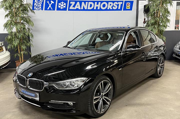 BMW 3 Serie 320i EfficientDynamics Edition Upgrade // Leer // Stoelverw.