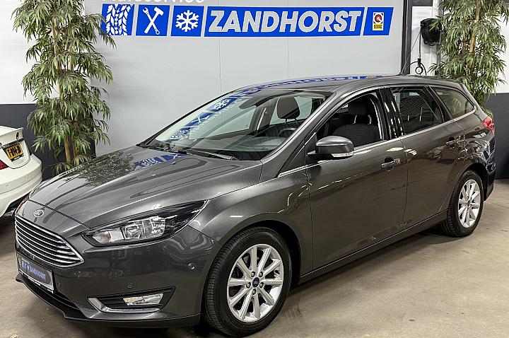 Ford Focus Wagon 1.0 Titanium // Voorruitverw. // Navi // LM Velgen