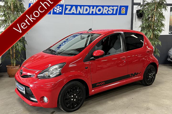 Toyota Aygo 1.0 VVT-i Now // Airco // El. ramen Verkocht!!!