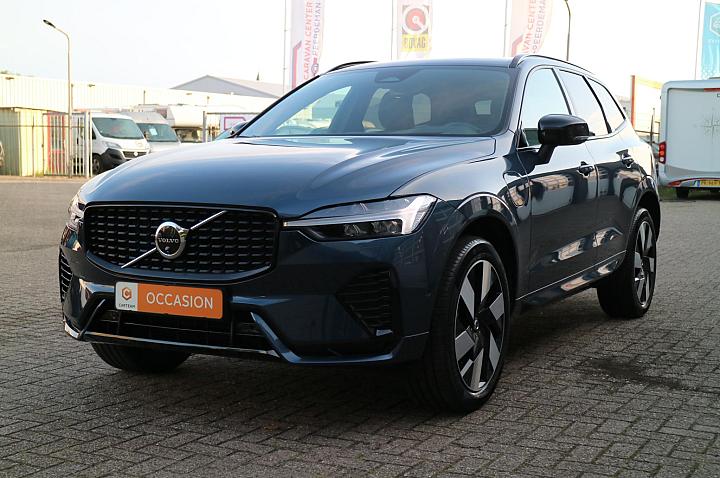 Volvo XC60 2.0 T6 Plug-in hybrid AWD Plus Dark | long Range! | Panorama | 360 camera |
