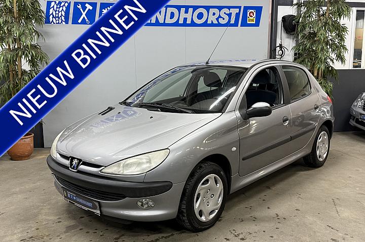 Peugeot 206 1.4 Gentry //Autom. // Werkende Airco!!!