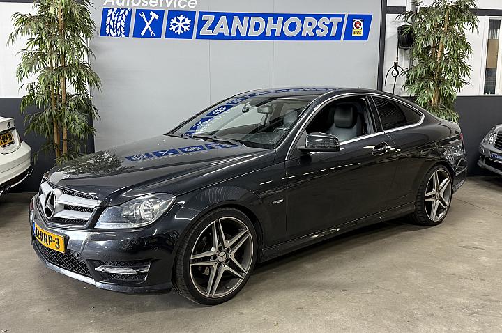 Mercedes-Benz C-Klasse Coupé // Autom. // Ecc // 18 inch // Cruise 180
