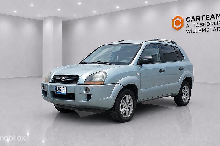 Hyundai Tucson -