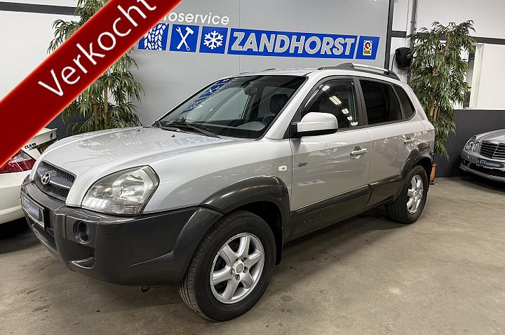Hyundai Tucson 2.7i V6 4WD Style // Autom. // cruise // Ecc Verkocht!!!