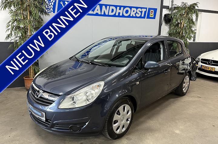 Opel Corsa 1.2-16V Enjoy // Lage km stand // nwe APK !!!