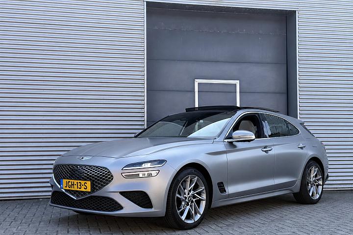 Genesis G70 Shooting Brake 2.0T Luxury AWD I Aut. I Pano.dak I Leder I Camera I 38000 km
