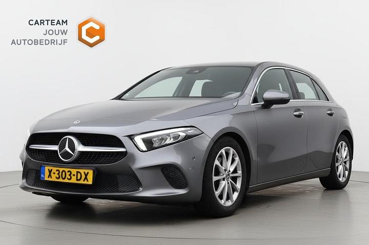 Mercedes-Benz A-Klasse 200 | Stoelverw | Camera | Carplay | Half Leder |