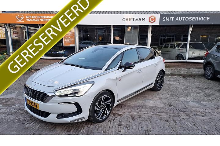 DS DS 5 1.6 THP Performance Line Met nieuwe afneembare trekhaak