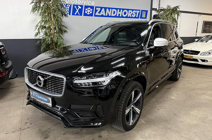 Volvo XC90 2.0 T5 AWD R-Design // Panodak // Caplay // sportstoelen met geheugen