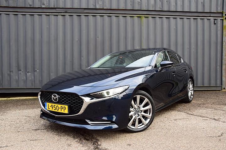 Mazda 3 2.0 e-SkyActiv-X M Hybrid VERKOCHT !!!