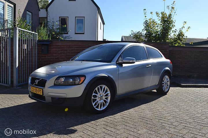 Volvo C30 1.6 Summum | Stoelverw. | Parkeersensoren | Climate
